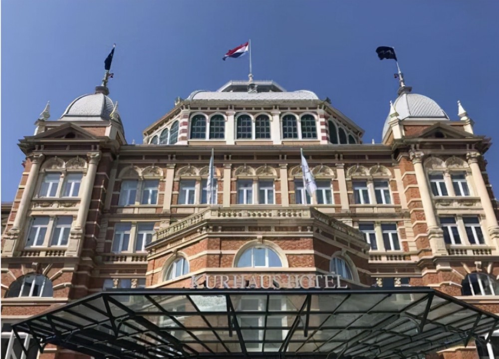 荷兰有一个"李鸿章大酒店",与李鸿章有什么关系?