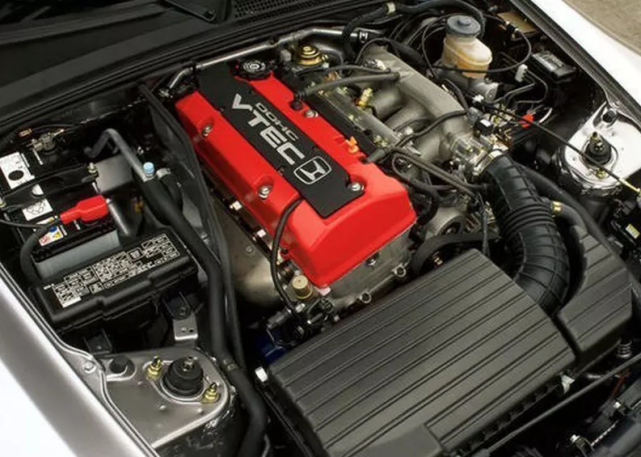 代表车型:s2000本田f20cb16系列发动机是本田首款搭载vtec技术的