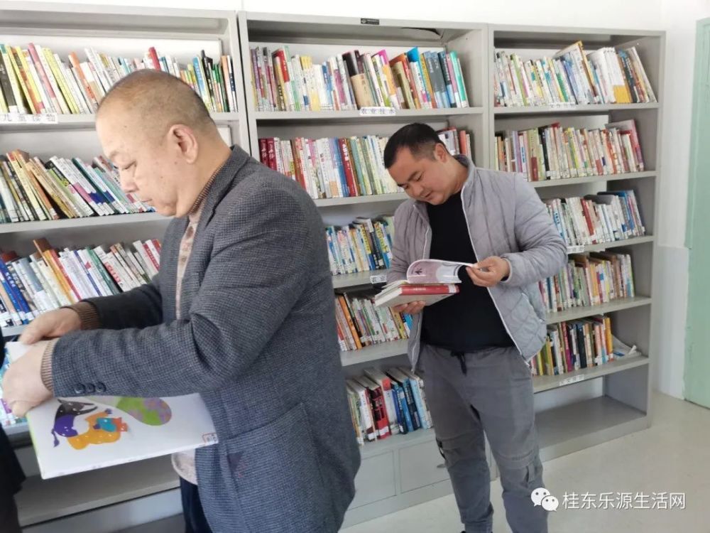 农家书屋于2014年建成,面积35㎡,目前藏书两千余册,覆盖人数达2000人