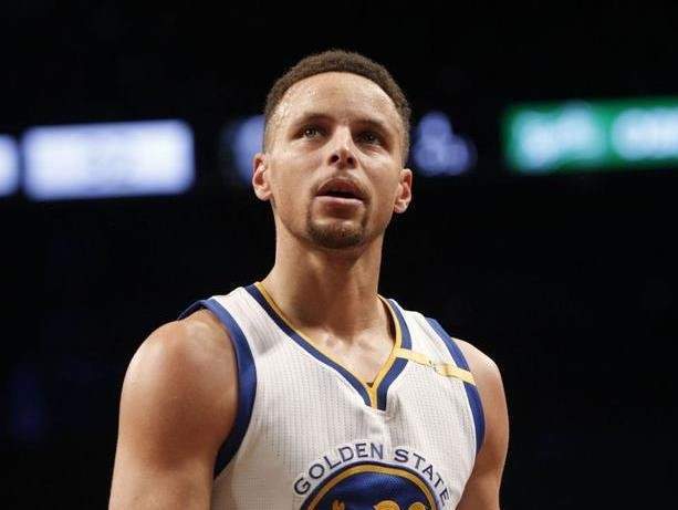 科比 一球千金！盘点NBA关键球能力最强的十大球星：科比无缘前三！