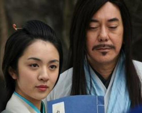 黄药师如此痴情冯蘅,爱的却另有其人,读懂说明你长大了,变现实了
