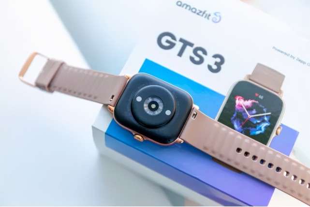 Amazfit跃我 GTS 3评测：很难想象它是一款“百元机”！_腾讯新闻