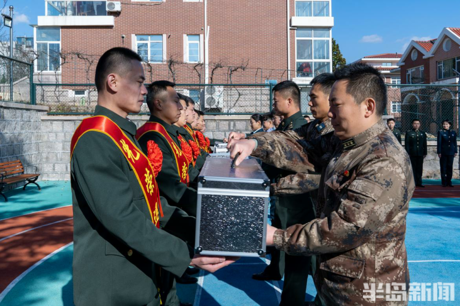 青岛李永春图片