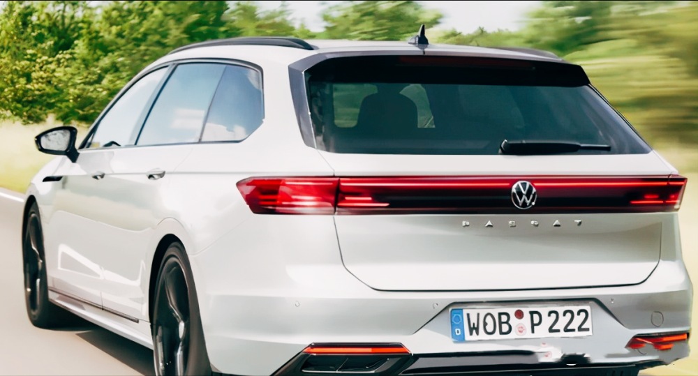 2022款欧版帕萨特首次曝光b9平台打造新增15t引擎