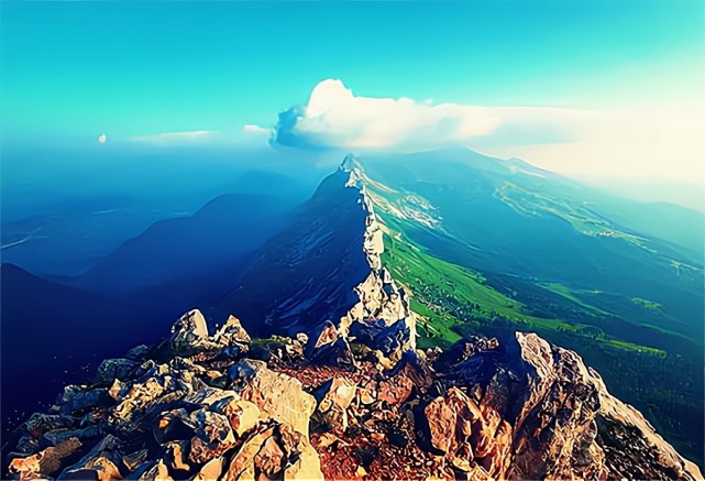 乌拉尔山脉绵延2000多公里让俄罗斯成为世界超级大国