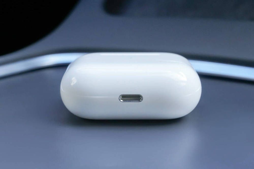 蘋果首款 magsafe 無線耳機 airpods 3 充電測評_騰訊新聞