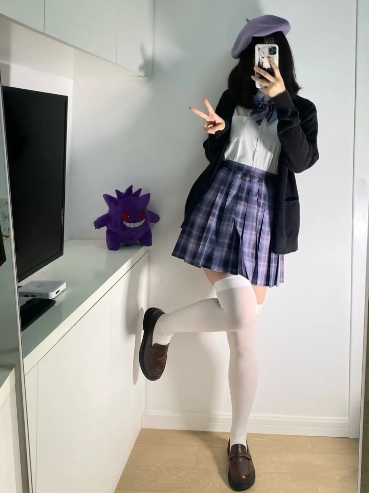 jk配白丝有多好看(jk配长白袜子好看嘛)