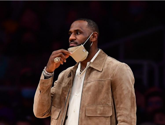 詹姆斯 公开假阳性！詹姆斯仅隔离3天就提前复出，NBA防疫漏洞百出
