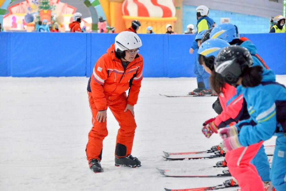 周记丨昆明小学生冰雪场里迎冬奥 腾讯新闻