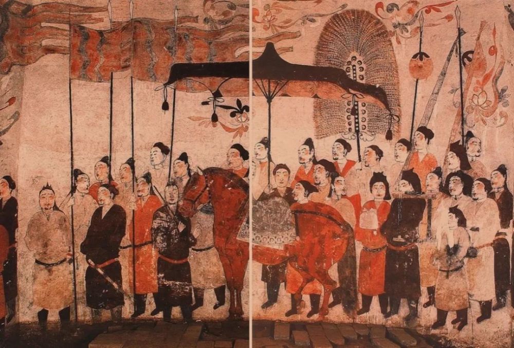 游府城墙壁上的视觉盛宴