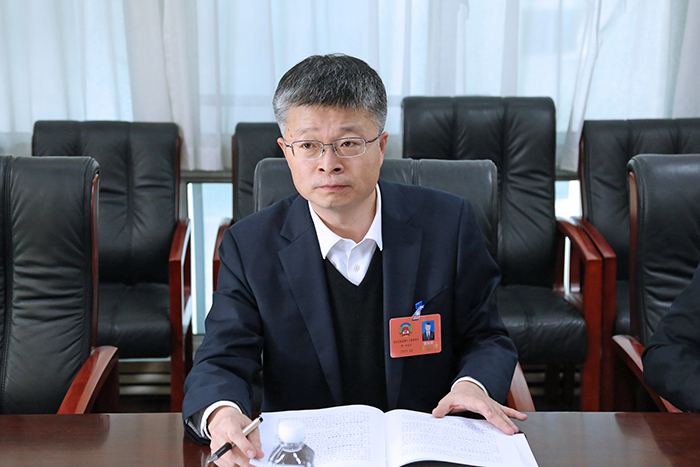 聚焦两会政协辽阳县第十三届一次会议分组讨论侧记