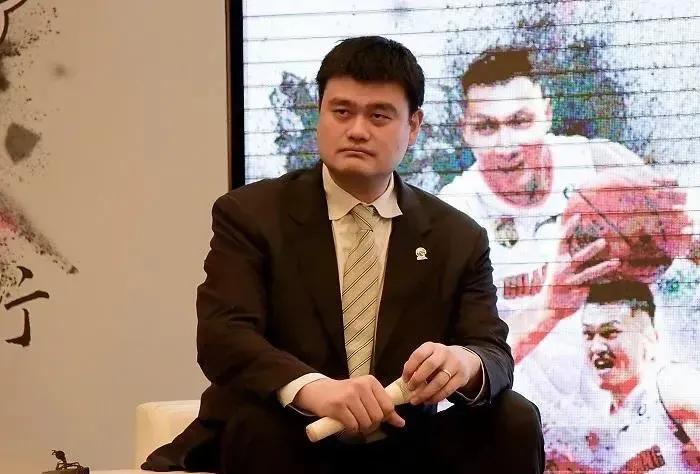 姚明 深度剖析，为何CBA无法达到NBA的高度，真的是姚明管理能力不行吗