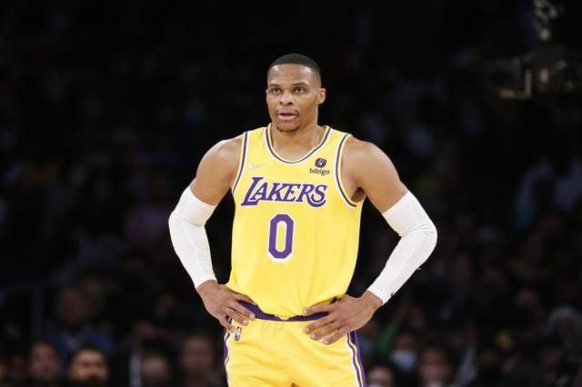 詹姆斯·哈登 揭露本赛季NBA最糟糕的五大“失误机器”