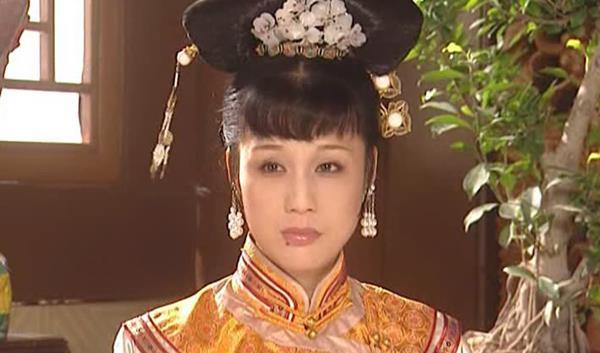 一个历史上根本不存在的容妃,为何成了扎在康熙心头的刺?