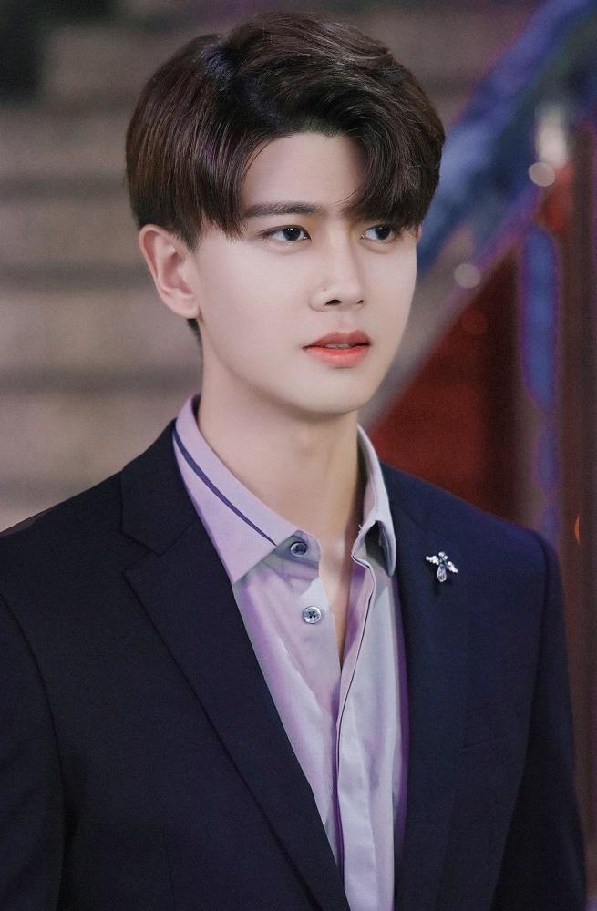 你们喜欢任嘉伦哪个现代剧角色_腾讯新闻