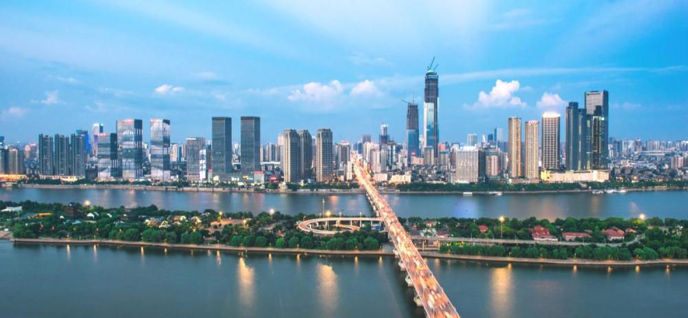 合肥西安gdp_2021年全国城市GDP30强,宁波合肥发力,福州星耀福建,郑州西安...