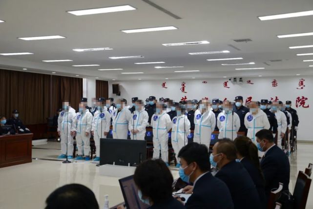 阿荣旗人民检察院出庭支持公诉张启波等34人涉嫌黑社会性质组织犯罪