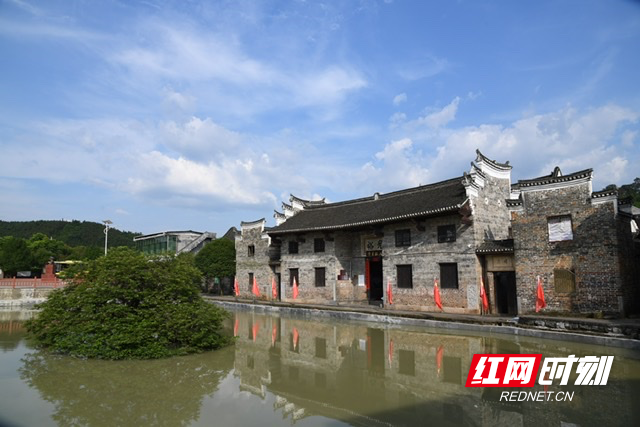 邓华故居(资料图)做强产业让"红色"焕发生机走进位于鲁塘镇陂副村邓华