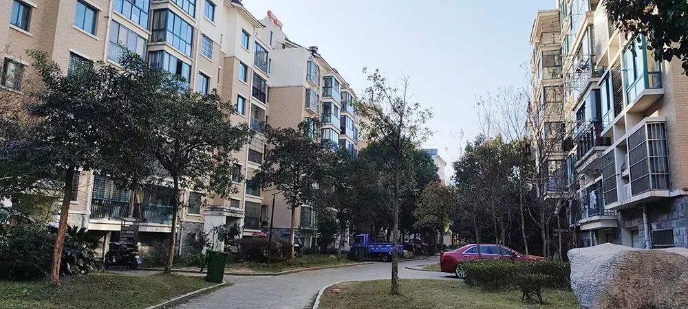 市政府,市公安局,市管理局等政务单位 学校:天乐幼儿园,胡岗小学等