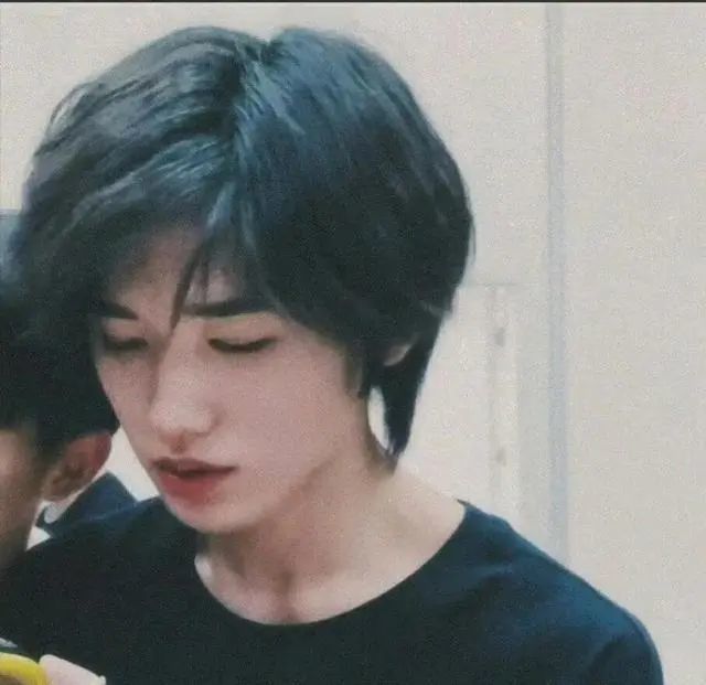 宋亚轩头像合集风趣呆萌