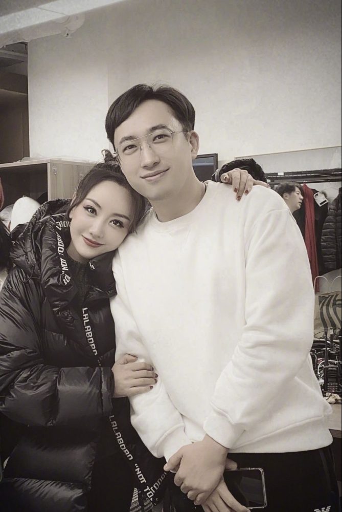 佛系演员杨蓉不炒绯闻不陪酒40岁在家吃斋念佛没有男友也幸福