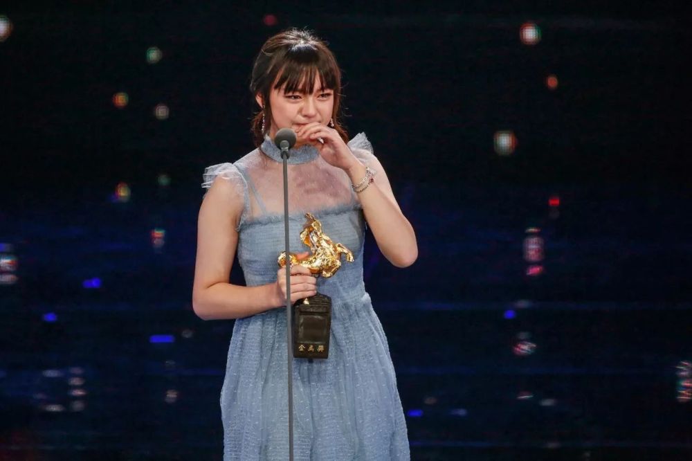 14岁就成为影后的文淇成名后反而接不到好戏了