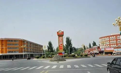 3 尉犁县尉犁县,隶属于新疆巴音郭楞蒙古自治州,面积达到了5.