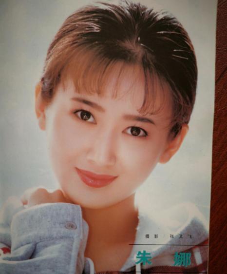 沙宝亮因演唱《暗香》一炮而红,娶了美女演员朱娜,至今恩爱如初_腾讯