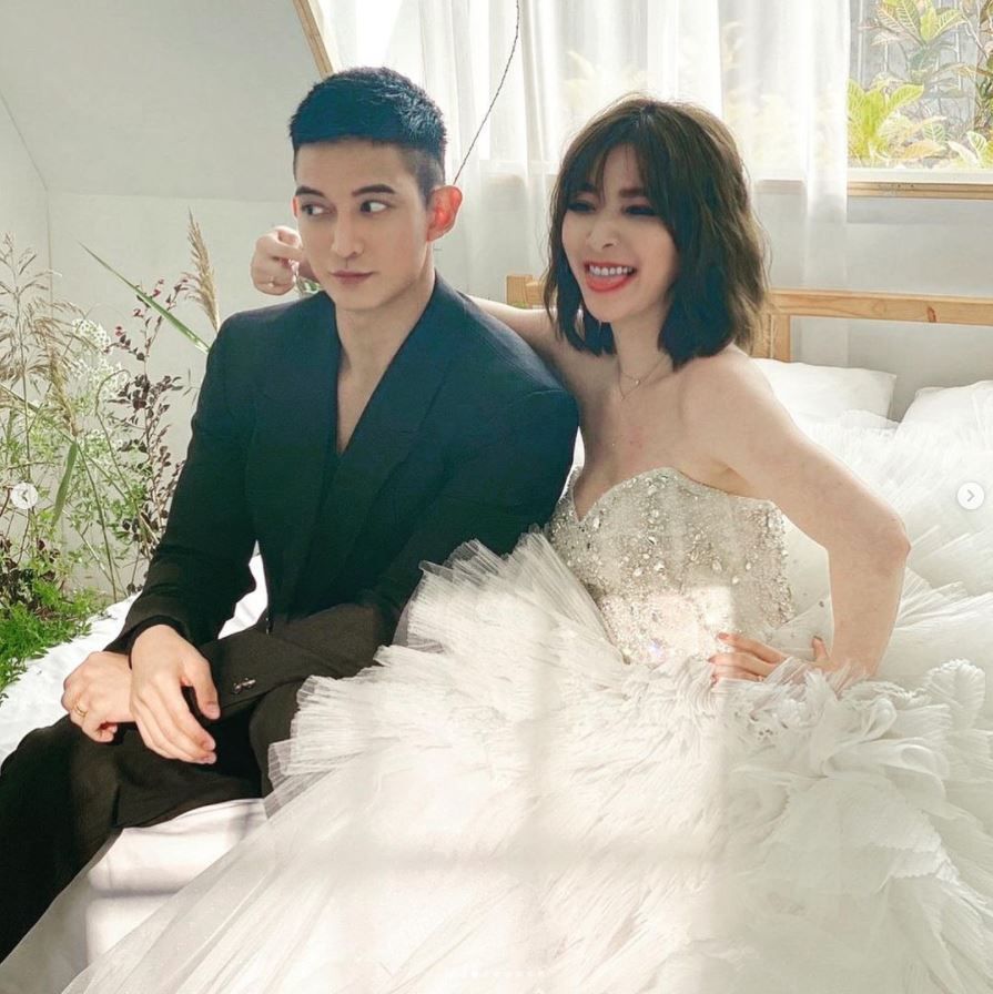 许维恩公开白纱侧拍花絮王家梁俏皮表情成亮点互动甜翻
