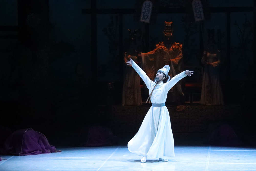 艺术史实与舞蹈艺术相融合舞剧李白武汉剧院上演