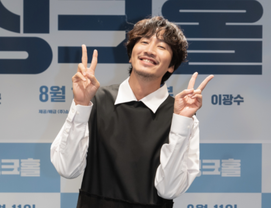 池石镇在《rm》爆料刘在石曾谈姐弟恋,还被女方掌掴