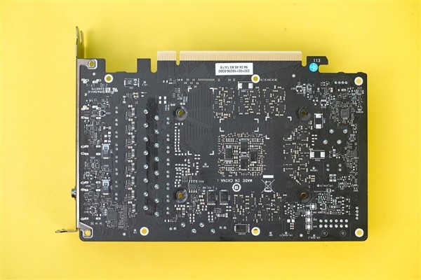 七彩虹igame rtx 3070玩家定制系列显卡图赏_腾讯新闻