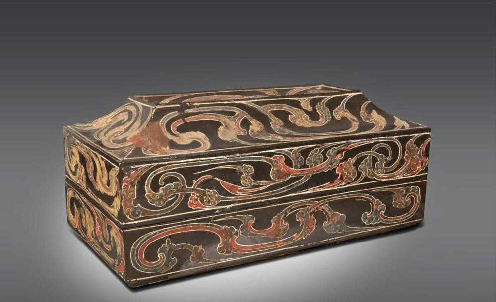 利豨墓出土一件千年"官帽",外形很诡异,专家:影视剧忽悠人