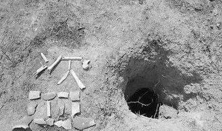 哀皇后墓被盗,61件稀世文物卖出36万白菜价,专家气得说不出话