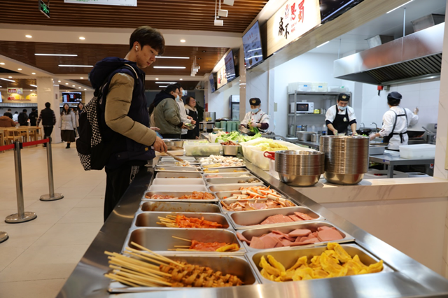 上海高校的"冬日限定美食"谁看了不说一句:真香!