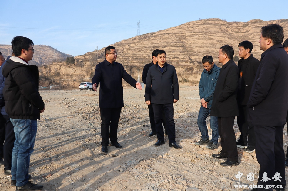 王龙强带队调研全县民生项目建设情况