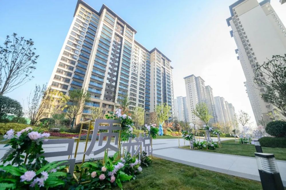 龙悦城实景先行,用看得见的建筑品质与工艺,告诉南阳购房人什么是真正