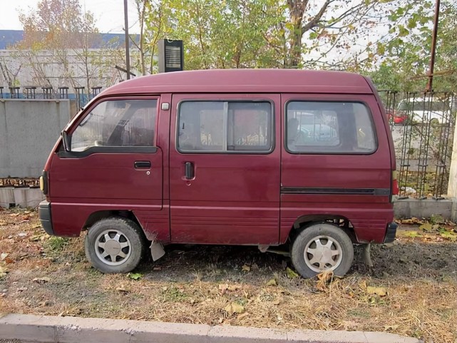 昌河哈飞大发盘点小时候我们坐过的那些面包车