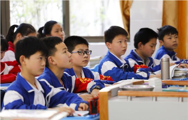 北京允许在职教师有偿补课，是因势利导的有益尝试吗