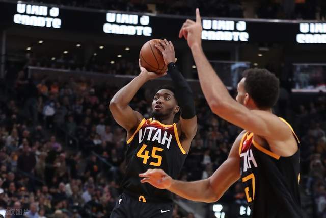 爵士 NBA前瞻预测：骑士vs爵士