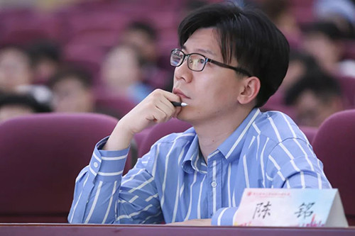 陈铭,会主持的辩手