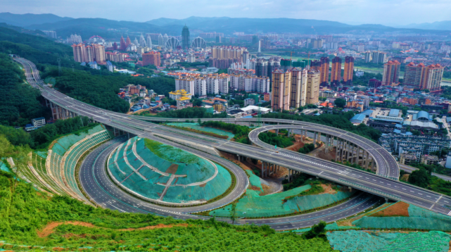 喜报一站一景景海高速公路通车你心动了吗