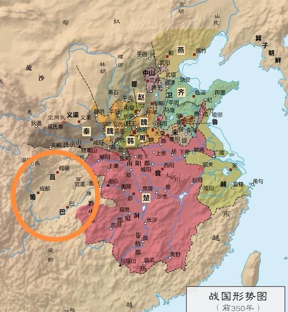 商鞅變法後秦國實力暴增但是為何沒有選擇滅六國而是去打小怪獸一樣的