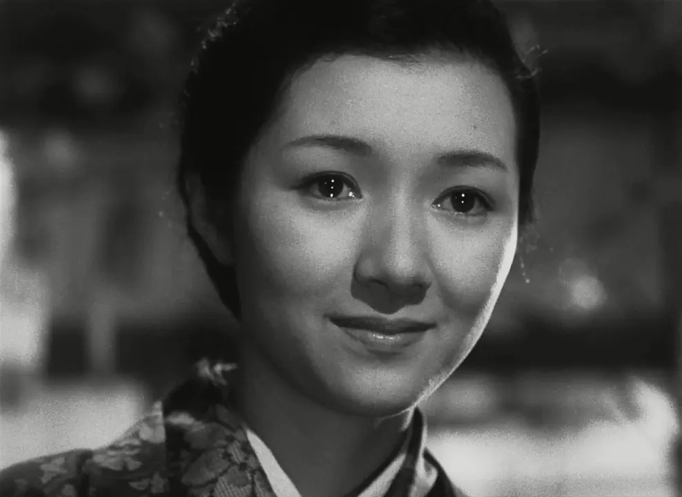 高峰秀子的高光时期在50,60年代,出演了木下惠介,成濑巳喜男等多位