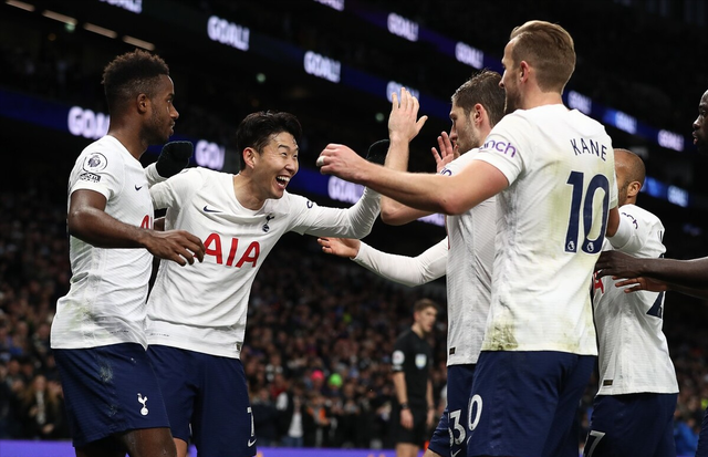 孙兴慜 热刺3-0诺维奇！孙兴慜连场进球＋传射建功 武磊本赛季西甲0球0助