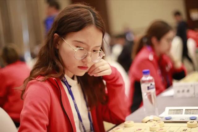 2021中国象棋十大美女美貌与智慧并重妩媚与才华齐飞上67