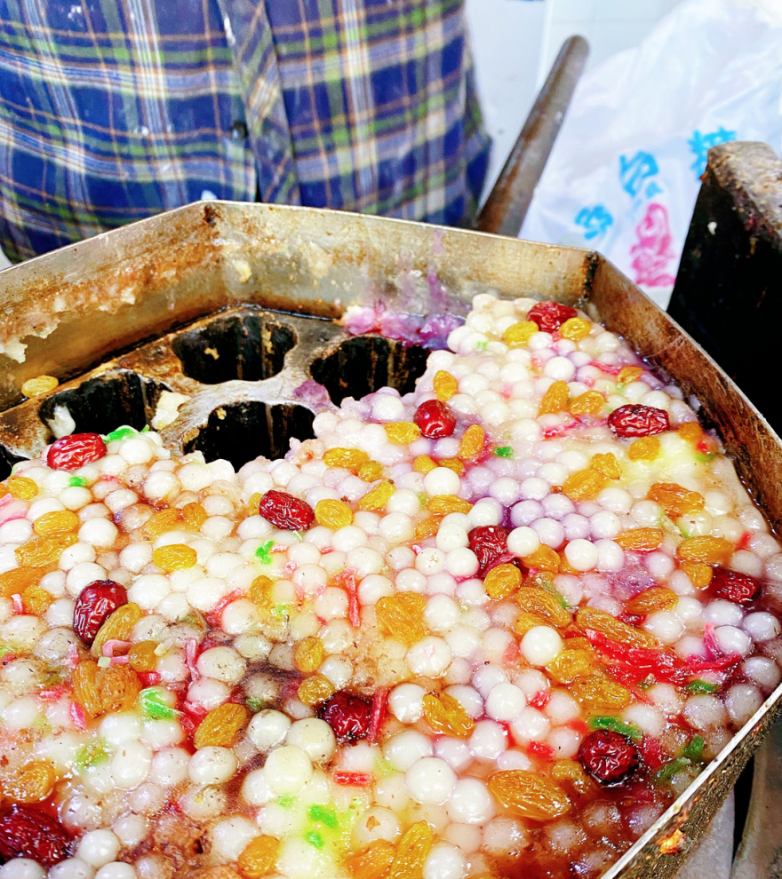 朱氏梅花糕点亮冬日南京街头的甜蜜