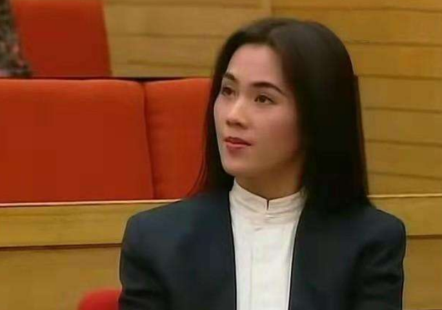 比如《精灵酒店》中的夏欣,《壹号皇庭》中的汤芷珊,《戏说慈禧》中的