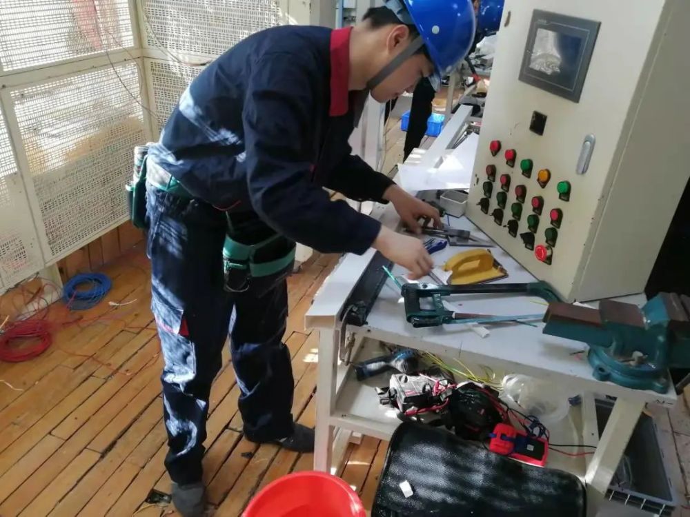 青島中職學校技能大賽電氣安裝與維修賽項這所學校奪冠