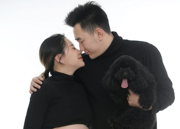 因为她并没有获得单人项目的金牌,而是和陈若琳一起获得了2012年伦敦